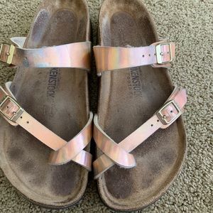 Rose gold Birkenstock’s